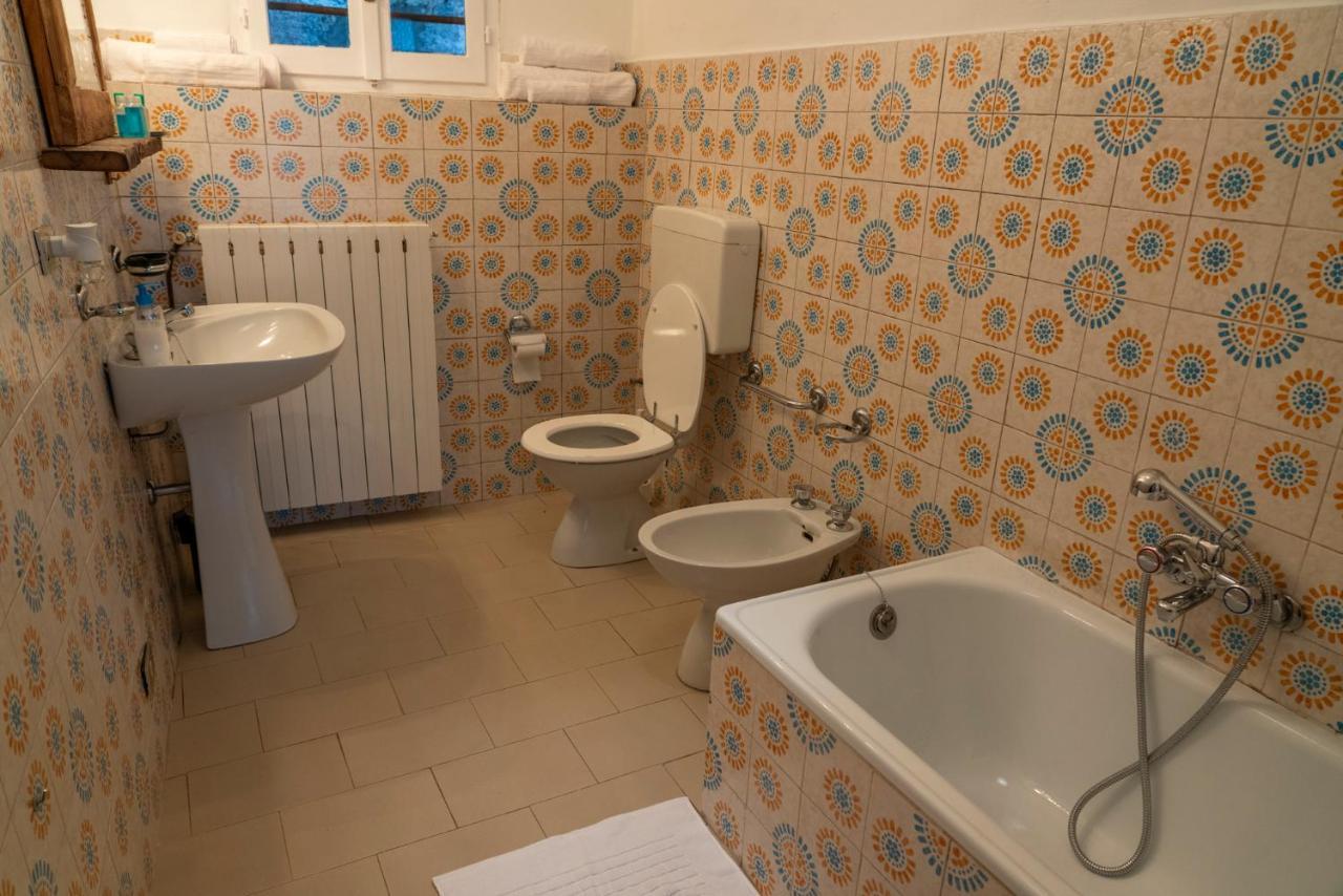 Lago Maggiore A 10 Minuti "Cascina Lavanda" Casalzuigno Ngoại thất bức ảnh